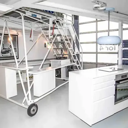 아파트 Aviatorloft 노이비트