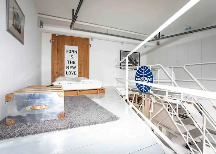 Aviatorloft דירה