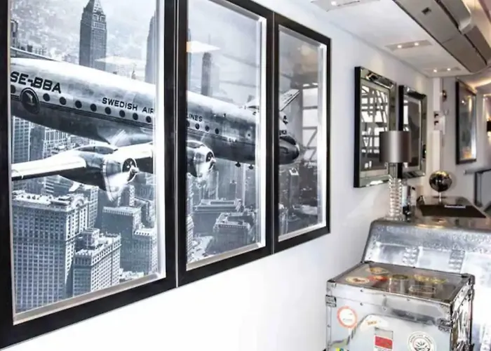 Aviatorloft נויוויד